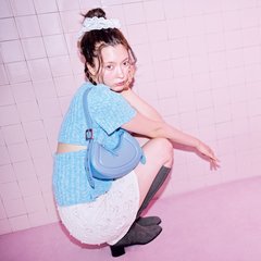 肌見せニットは今季も大人気な予感！チラチラニットで彼の視線をクギヅケ♡最旬デートコーデをお届け