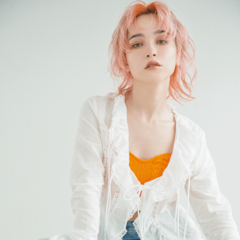 【ミディアム】大人こそPOPな遊び心カラーを楽しんで♡