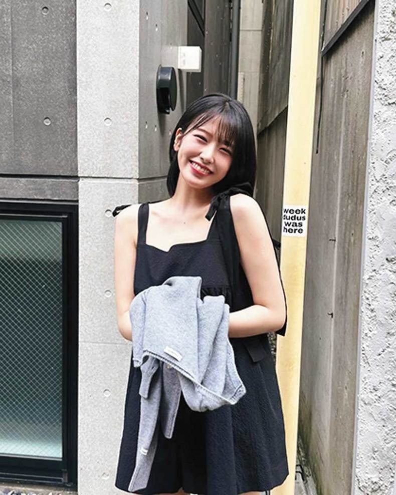 ジャンル別・韓国アイドル「空港コーデ」 ①王道ラフ空港コーデ