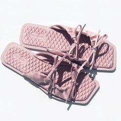 【365days色っぽ】足元スキンピンクでスタイルUP♡肌映えする旬小物