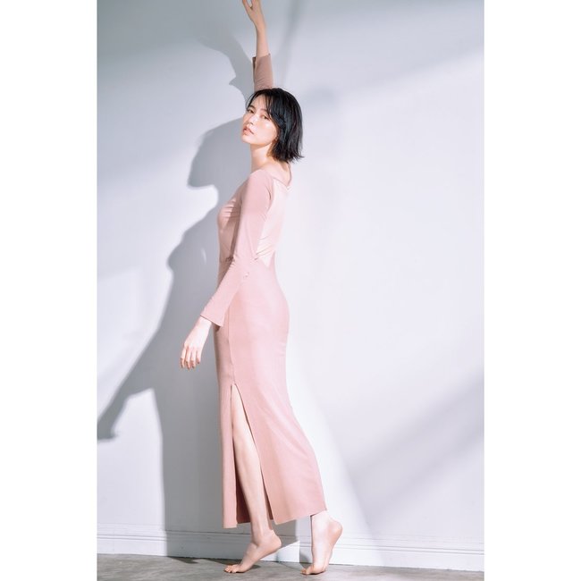 比留川游、横から見たボディラインがえちえち♡メルティBODYを作る【こだわりの14アイテム】がすごい