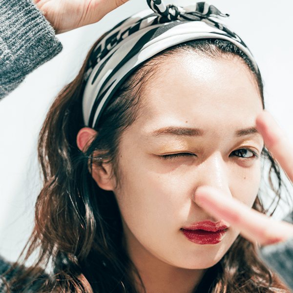 「今っぽアクセの使い方に悩みがち…」最新トレンド・テンダーヘアで思いのままに！【スカーフ／ベロアリボン／メタルピン】