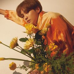 THE RAMPAGE・吉野北人、“イエロー”の世界でエモ顔を披露！「ハンバーガーを3つ食べたことがあって…」高校時代のエピが愛おしすぎる