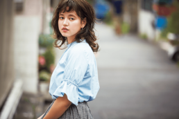 オリーブカラーを操って 大人の優しさをアピール