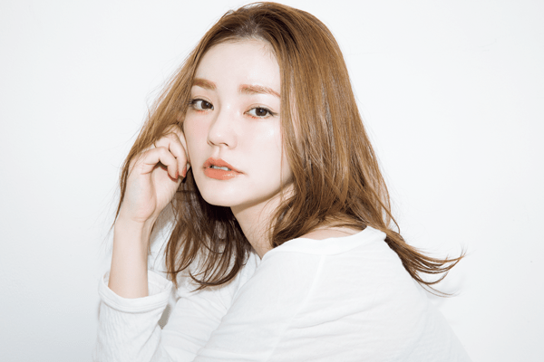 【実は夏より今が狙い目!?】  お目立ち必至の冬映えヘアでハッとする美人顔に♡