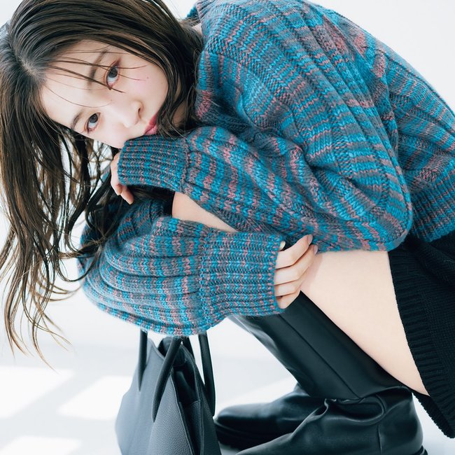 「パキッとしたカラー小物、実際どう取り入れたらいいの…？」STY直伝♡秋の【小物合わせ術】4コーデ