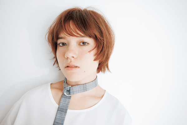 ハネ束のアクセントで こなれ感をトッピング