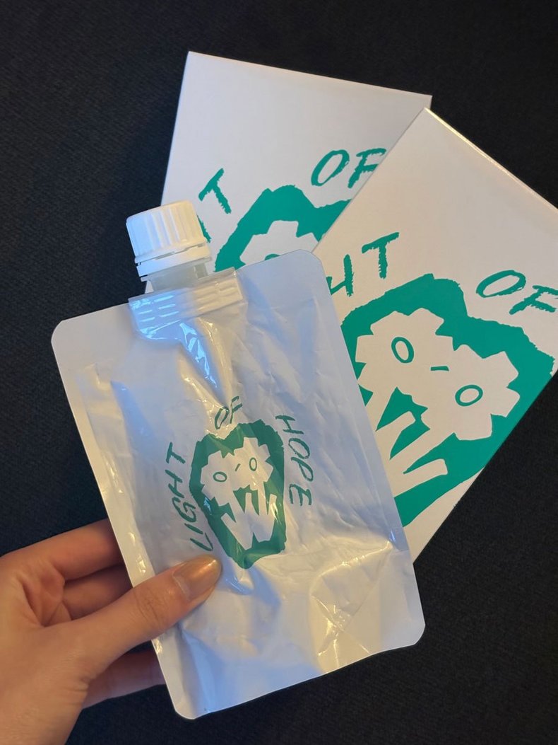 アズイリスの炭酸ガスパック　￥13,200