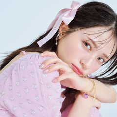 ＝LOVE（イコールラブ）佐々木舞香が単独でarに初登場！知れば知るほど沼っちゃう魅力たっぷりな舞香に迫ります♡