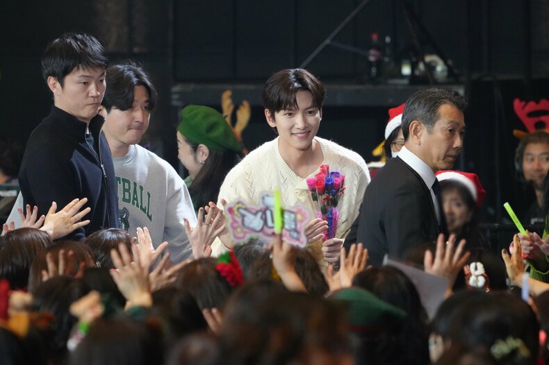 © Ji Chang Wook Japan Official Fanclub