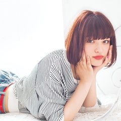 重軽感が絶妙な外国人風シースルーボブ