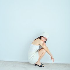 【山本舞香に７つの質問】体がキレイに見えるコーデは？美背中をキープする方法って？憧れの彼女の美しさのヒミツに迫る♡