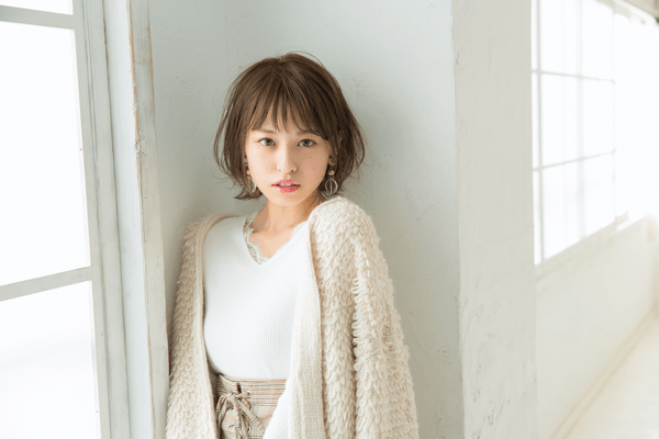 初心者さんでも！おフェミな長めショート