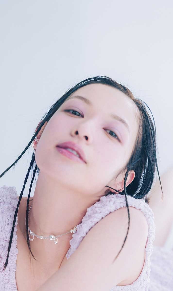 森絵梨佳。2025年ar5月号より。
