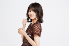 上質なチャコールグレーが イメチェンをバックアップ