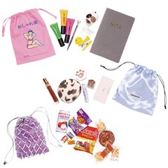 荷物多い系女子は必見！「巾着が意外と使える説♡」四次元ポケットばりの収納力に驚き