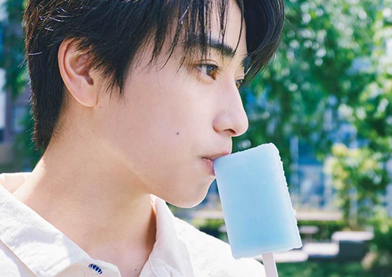 本島純政。ar7月号より