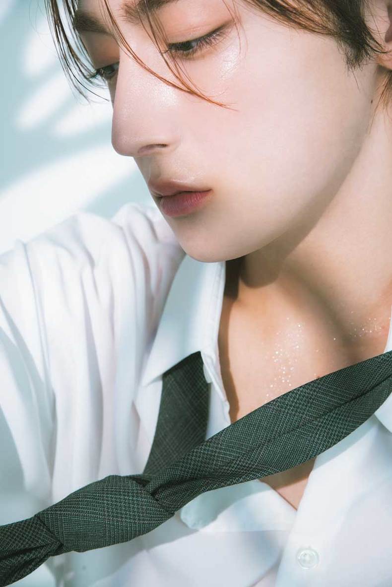 浜川路己（ROIROM）。ar1月号より　