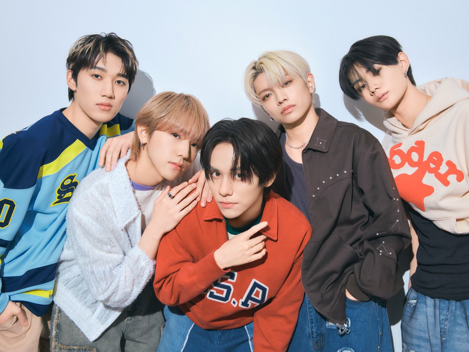 アマゾン限定POPSTARRY盤豪華限定盤 ビジュシート付WILDBLUE Amazon.co.jp: WILD BLUE : 【Amazon.co.jp限定】POP(通常盤（初回