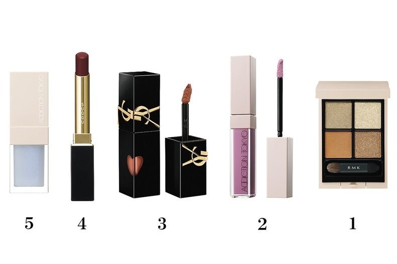 1 RMK シンクロマティック アイシャドウパレット 09 ¥6,380 2アディクション ザ リキッドブラッシュ グロウ Sweetener ¥3,740 3YSL ザ インクス ヴィニルクリーム 614 ¥6,490/イヴ・サンローラン・ボーテ 4SUQQU ベルベット フィット リップスティック 10 ¥5,830(セット価格) 5アディクション リップ オイル プランパー 〝サイレンスト セレニティ〞 Creamy Sky ¥3,300(限定)