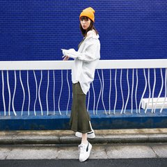 【デートコーデまとめ】春はスニーカーを履いて出掛けよう♡佐藤栞里がお手本！LOVE度別コーディネートをたっぷりお届け