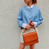 光沢感のあるブルーストライプにうっとり♡【ユニクロ】最強高見えコラボシャツが￥2,990