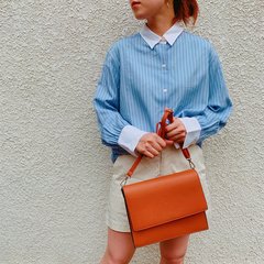 光沢感のあるブルーストライプにうっとり♡【ユニクロ】最強高見えコラボシャツが￥2,990