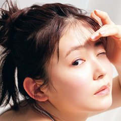 【美背中ケア】ストレッチ、ボディケア、インナーまで！これで夏の薄着も怖くない♡【理想の背中】の作り方