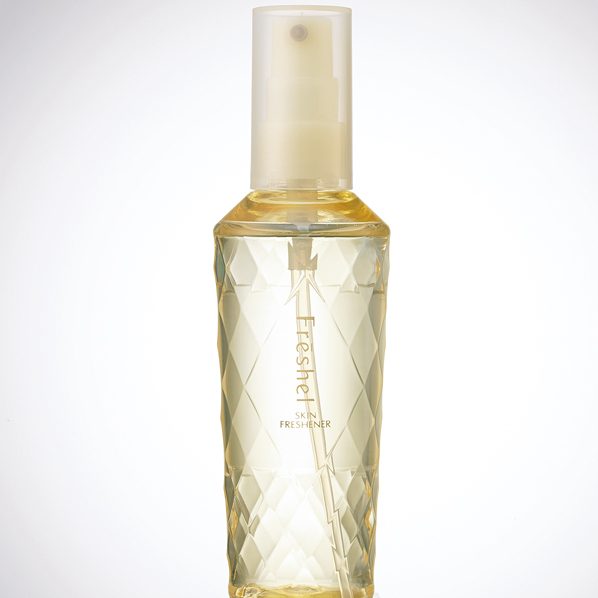 導入コスメを取り入れて、朝よりもっと深くチャージ 夜は、朝の化粧液やジェル【夜の時短ケア】