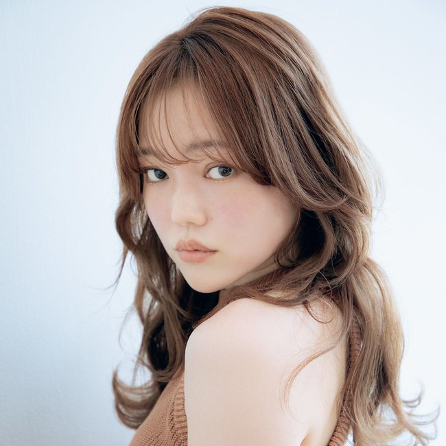 この「たゆみ」感が重要なんです。すれ違うだけでノックアウト【したたかロング】