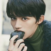 【おむすび男子Vol.8～藤原大祐と鮭塩焼～】「どこから見られても大丈夫です」ストイックな食生活を送るイケメン俳優の素顔は!?