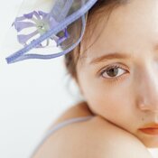 "浮かない白"を駆使する。ツヤも血色感も欲張りGET♡ 【透けホワイトメイク】HOWTO