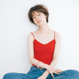 肌見せでお色気地帯を拡大♥ トレンドのマッシュショート