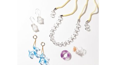 バルーンアート風のプードルがsoポップ 夏のアクセは透明素材に限る 派手柄 クリアアクセ 5選 Arweb アールウェブ バルーンアート風のプードルがsoポップ 夏のアクセは透明素材に限る 派手柄 クリアアクセ 5選 Arweb アールウェブ