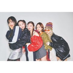 圧巻のダンスパフォーマンスで大注目のガールズグループ「UN1CON（ユニコン）」がarに初登場♡ グループの魅力から彼女たちの素顔にも迫る！