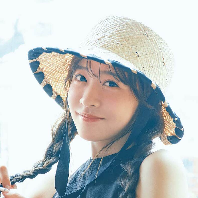 櫻井優衣音の麦わら帽子コーデ　着用アイテム