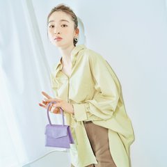 ゆるシャツも着方次第でお色気ヘルシー♡【こなれ感ダダ漏れスタイル】