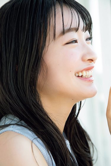 櫻坂46・小島凪紗「まつ毛が命って櫻坂46のメンバーになってから決め