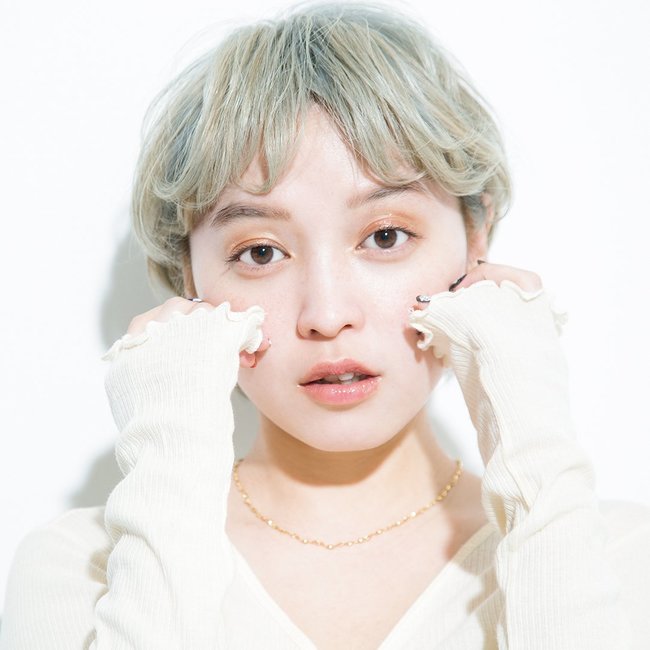 【ショート】前髪のゆるカールで作るあどけなショート