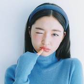 同系色でこなれムード爆誕♡ クラシカルにまとめるのが秋のキブン【タートルトップス&カチューシャ】