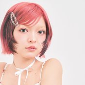 【ボブ】キュートなチェリーピンクはローライトで引き締め！