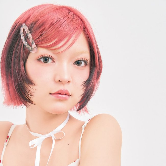 【ボブ】キュートなチェリーピンクはローライトで引き締め！