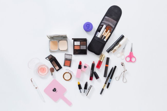 モデルのリアルなカバンの中身拝見。カバンの中身は十人十色編。