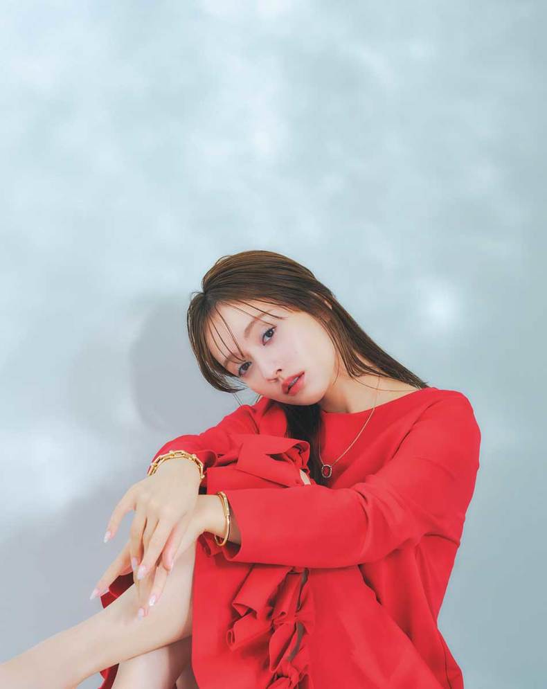 谷まりあ。ar1月号より