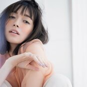 「ブルベでもイエベでも」3色重ねで”立体オレンジチーク”をつくる!ひと手間でこんなに変わる【レイヤードチーク】HOW TO♡