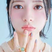 クリア×ゴールドリングで爽やかに♡夏コーデのレベルをアゲる【ネイル＆アクセサリー】