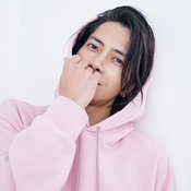 山下智久「僕でよかったら」と照れ笑い。山Pセンセーから悩める女子へ特別相談室♡