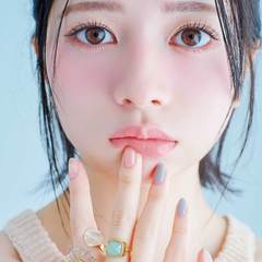 クリア×ゴールドリングで爽やかに♡夏コーデのレベルをアゲる【ネイル＆アクセサリー】