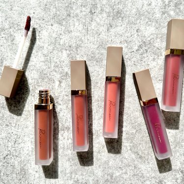 スウォッチのみブランドリップまとめ売りHERA・LANCOME・リリミュウ40本 指原莉乃さんプロデュース「リリミュウ」の新色リップを