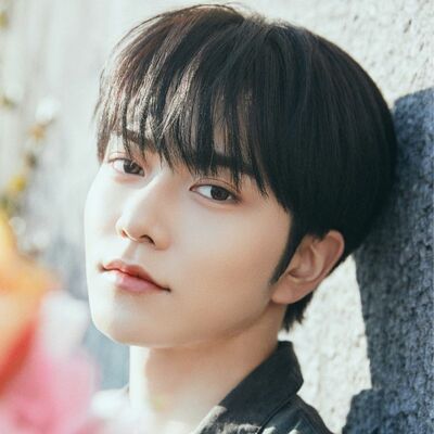 aoen・礼央（REO）「お互い性格がゆったりしているタイプなので…」一緒にお花見に行きたい相手って？【4月と礼央。前編】